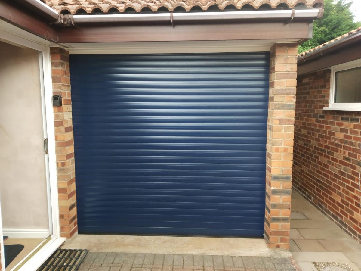 Henderson garage doors uk